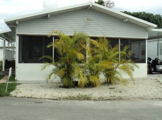 3240 SW 50th Ter, Davie, FL 33314