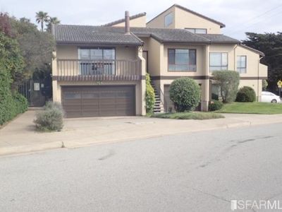 207 Monterey Rd APT 7, Pacifica, CA, 94044