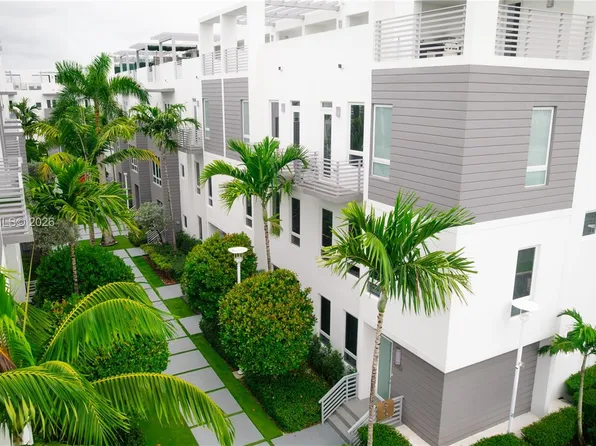 9165 NW 33rd St #9165, Miami, FL 33172