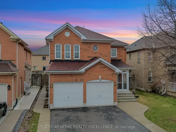 16 Whitford Ct, Brampton, ON L6R 2S2