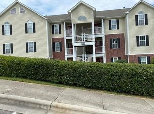 330 Bubble Creek Ct UNIT 7, Fayetteville, NC 28311