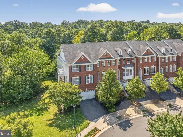 43283 Mitcham Sq, Ashburn, VA 20148