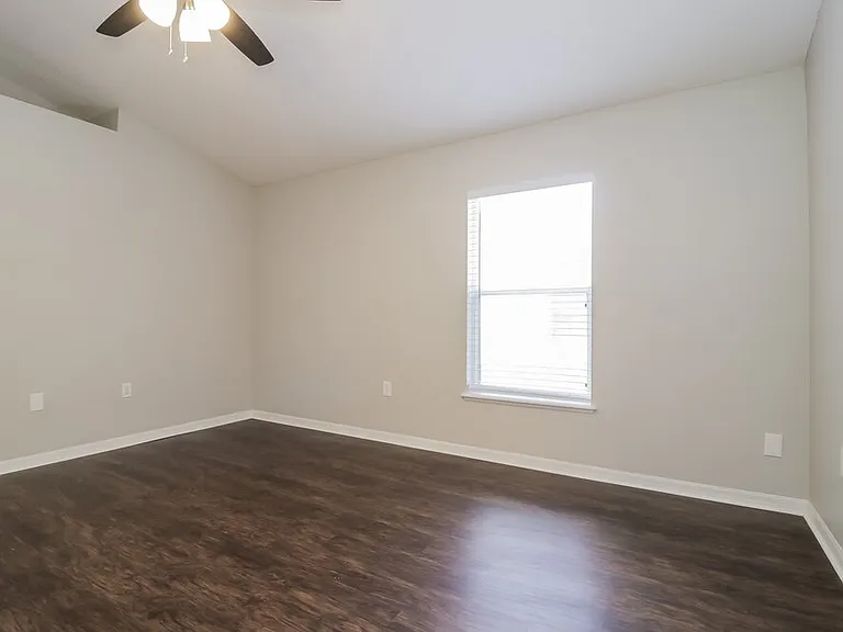 12503 Woodbury Cove Dr — Photo 9