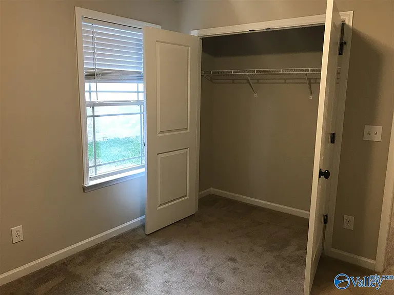 112 Beaver Brook Pl — Photo 14