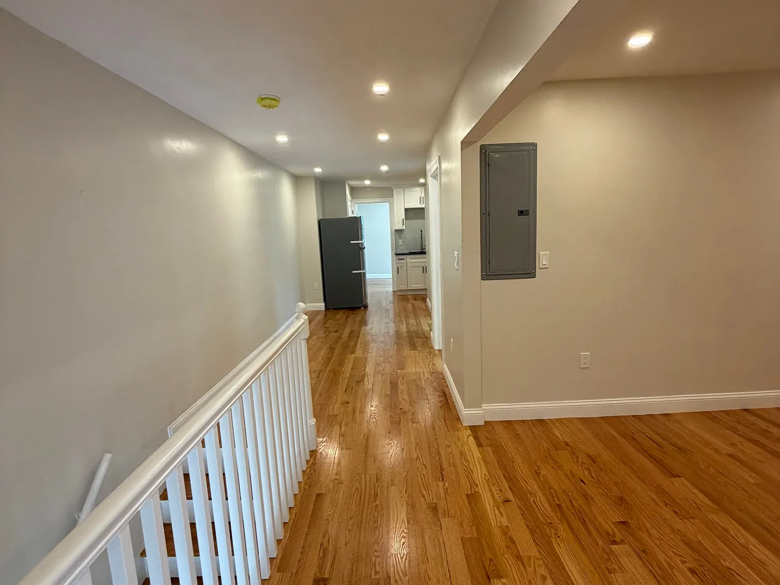 2 bed, $2,850 — Photo 4