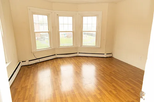 Floor plan 203