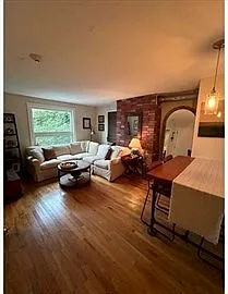 Building Photo - 9 Thomas Park #6
