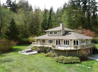 16127 91st Ave SW, Vashon, WA 98070