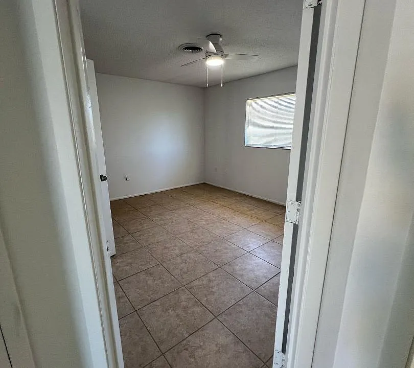 1601 Placida Rd #15