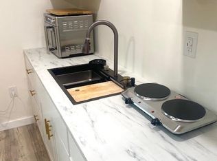 1999 Nursery Rd #5, Clearwater, FL 33764