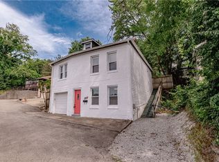 2772 Fernland St, Pittsburgh, PA