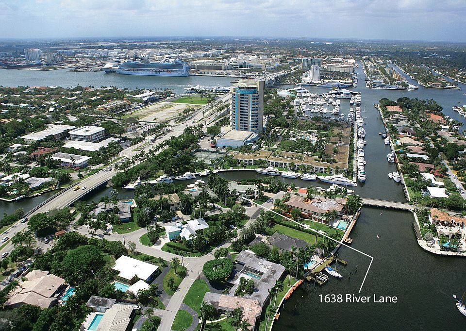 2nd image of 1638 River Ln