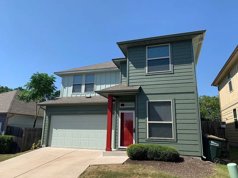 5805 Loblolly Ln
