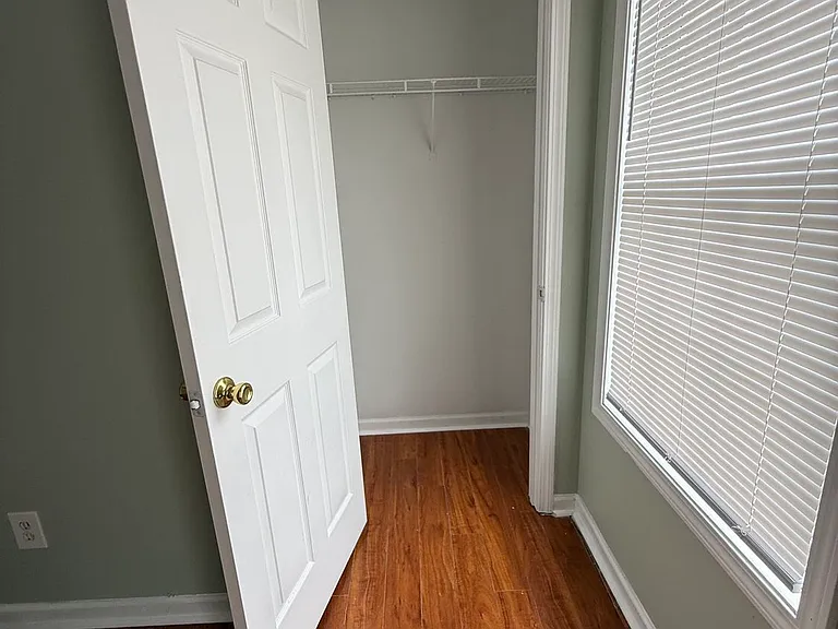755 Tara Bnd — Photo 25