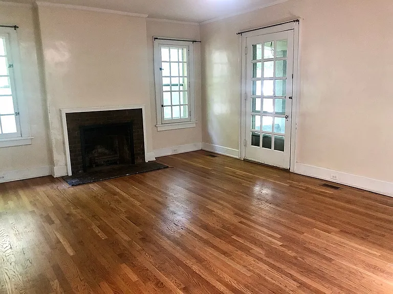 2034 Iuka Ave — Photo 6