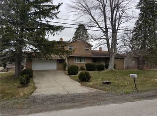 6471 W Maple Rd, Geneva, OH 44041