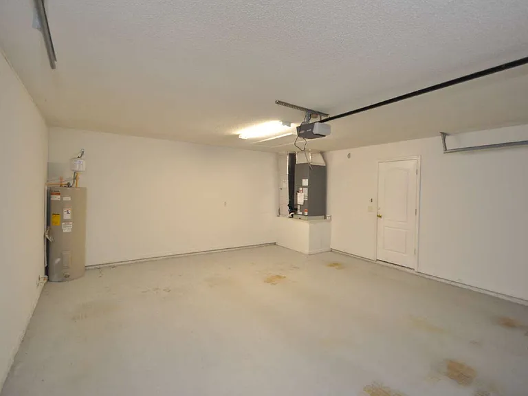 65 Rolling Fern Dr — Photo 22