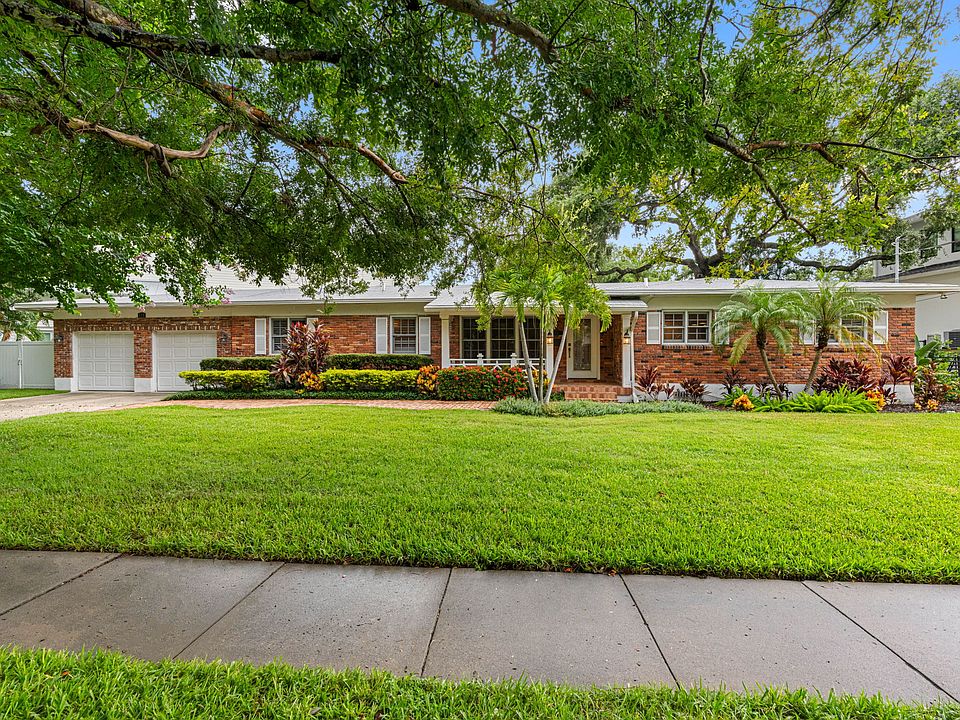37-web-or-mls-611 Riviera Dr, Tampa, FL-36_09052024