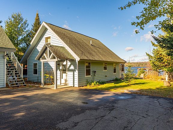 2nd image of 1471 N Pioneer Rd