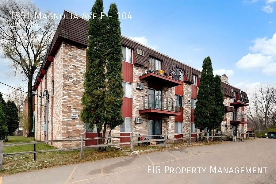 1st image of 1067 Van Dyke St #104