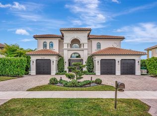 10380 S Barnsley Dr, Parkland, FL 33076