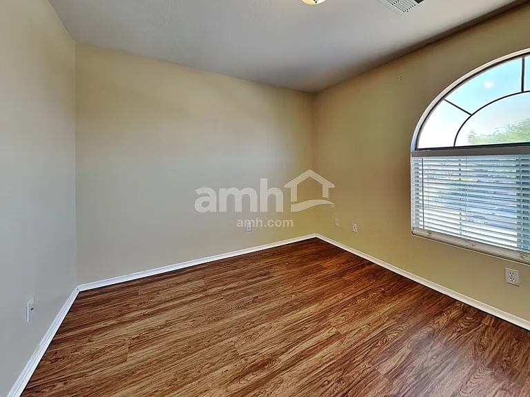 4817 W Pedro Ln — Photo 16