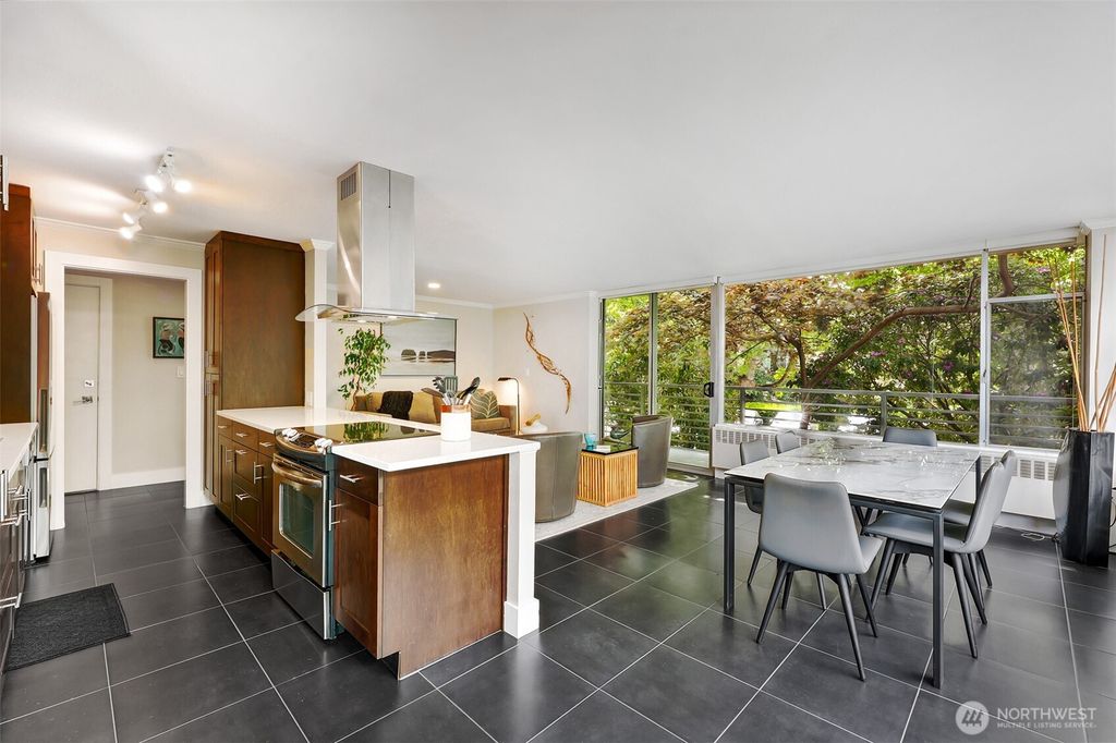 2040 43rd Avenue E #201, Seattle, WA - More