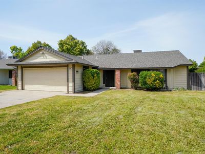 2962 Sylmar Ave, Clovis, CA, 93612