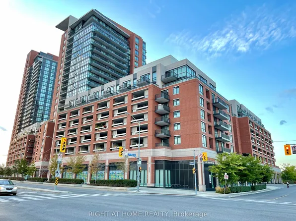 800 Lawrence Ave W, Toronto, ON M6A 0B1