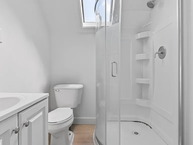 1121 Leonard Pl #3 — Photo 16