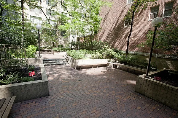 Sold by Corcoran | media 29