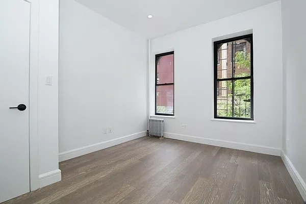 Rented by REAL New York | media 29