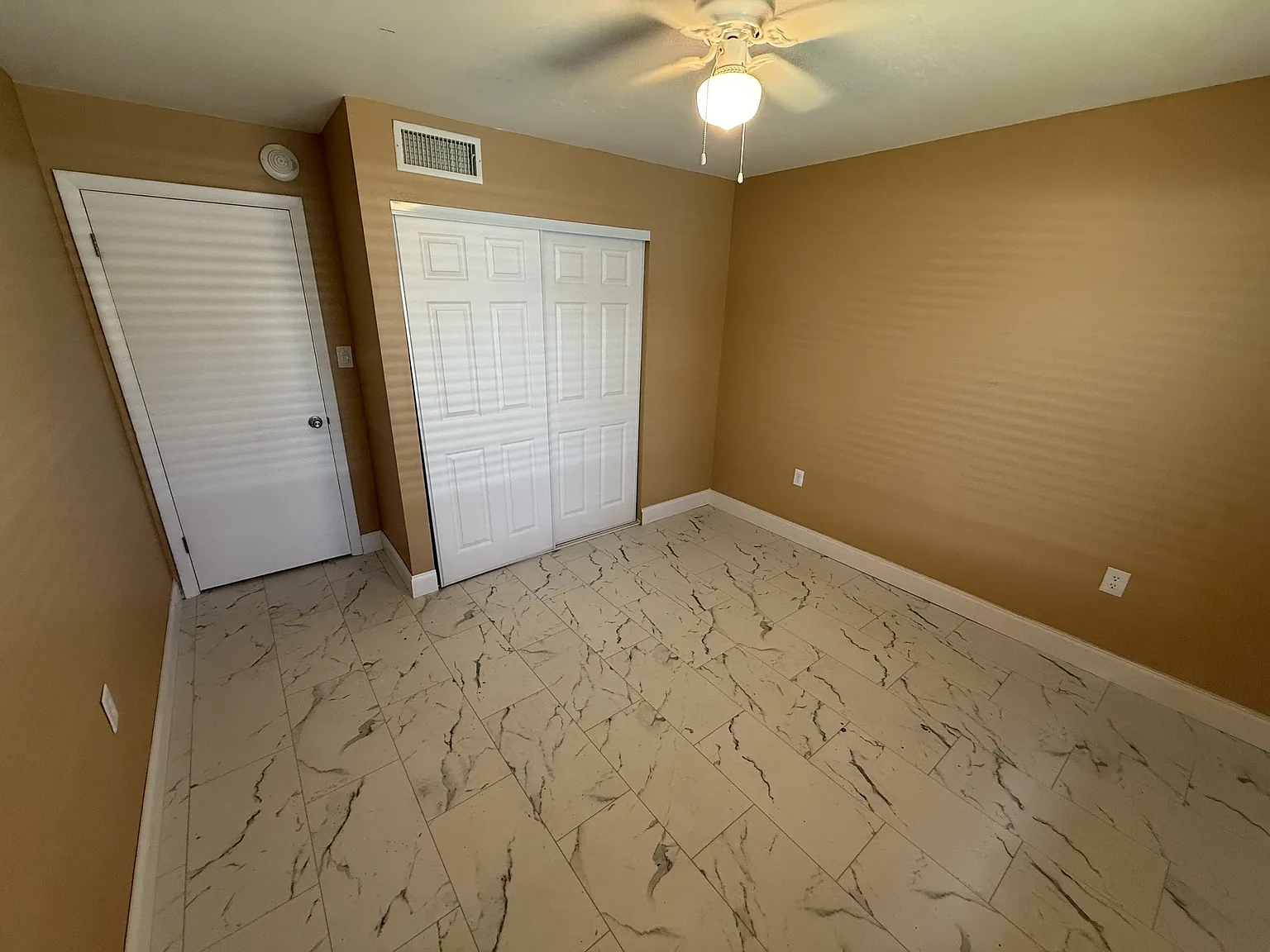 21280 Brinson Avenue - 203 — Photo 3