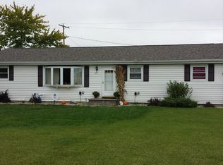925 Indian Bridge Ln, Defiance, OH 43512