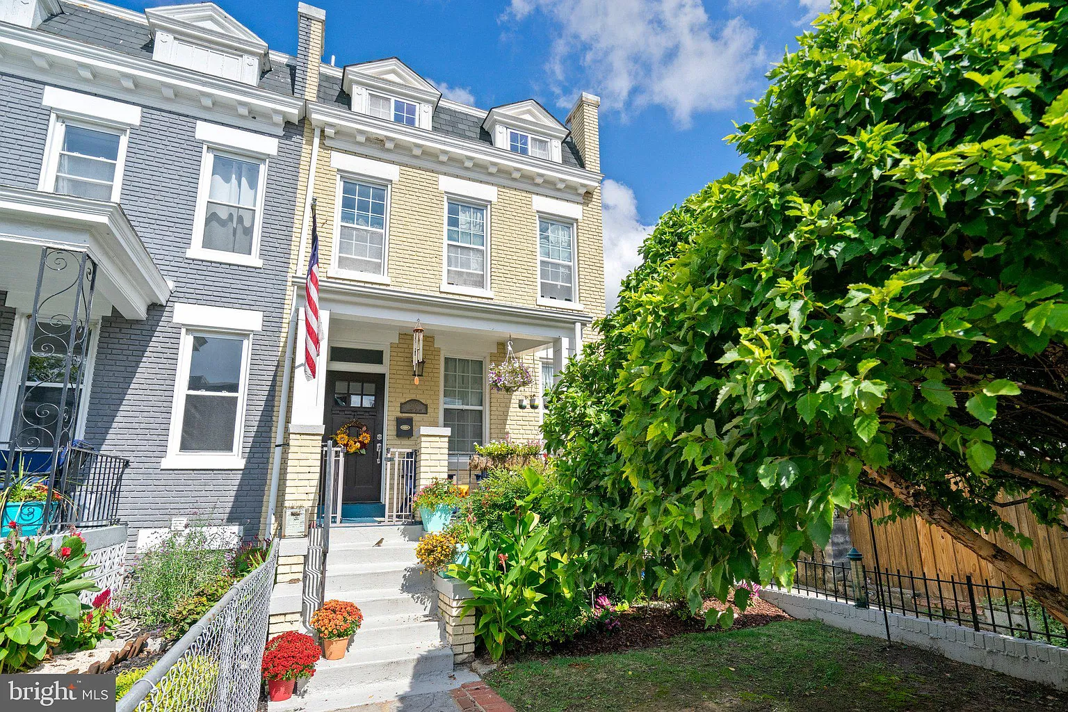 507 Lamont St NW photo 1