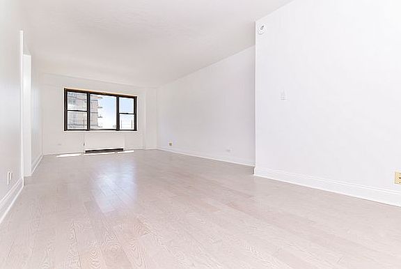 4th image of 345 E 80th St APT 29E