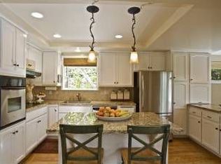 34 Ash Ave, Corte Madera, CA 94925