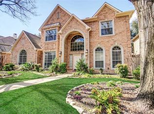 18727 Greenside Dr, Dallas, TX 75252