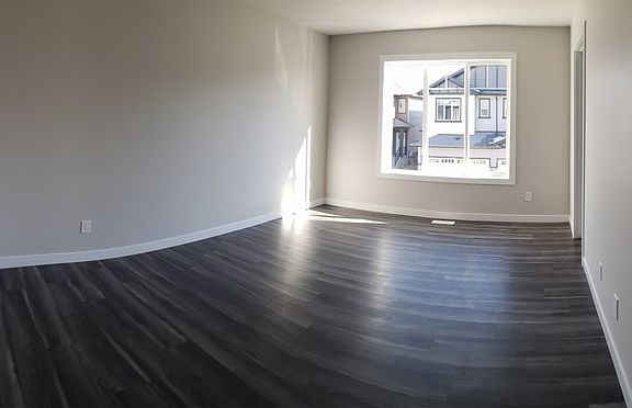 5th image of 1703 16th Ave NW