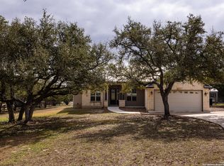 165 Mull Rd, Kerrville, TX 78028