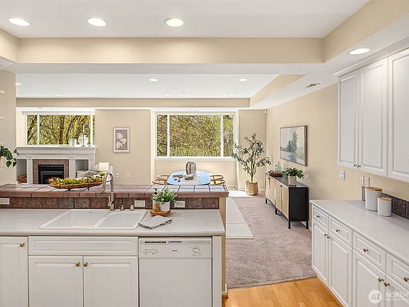 5th image of 1805 134th Avenue SE #22