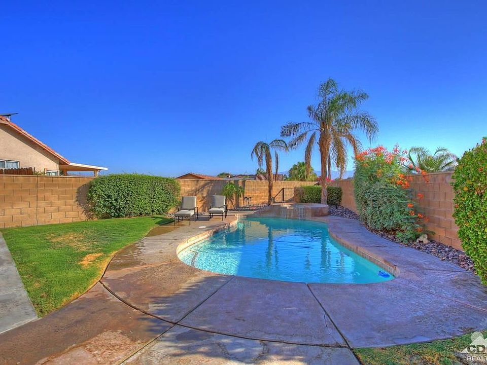 1st image of 43610 Milan Ct