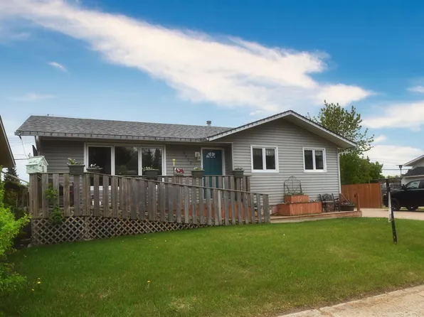 5117 54th Ave, Saint Paul, AB T0A 3A1