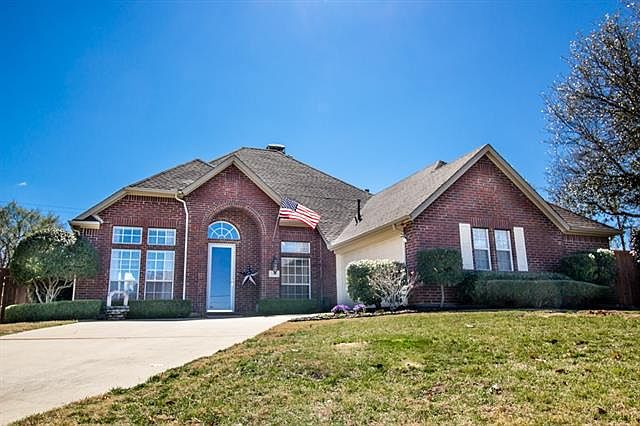 1st image of 2100 Birdwood Cir