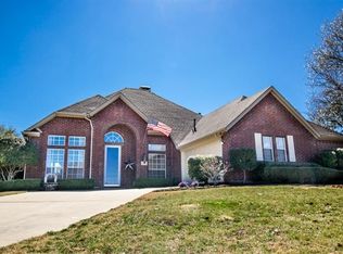 2100 Birdwood Cir, Corinth, TX 76210
