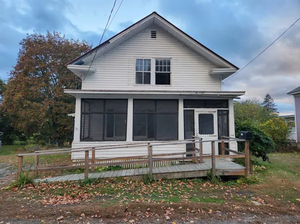 113 Laurel Street, Newport, NH 03773