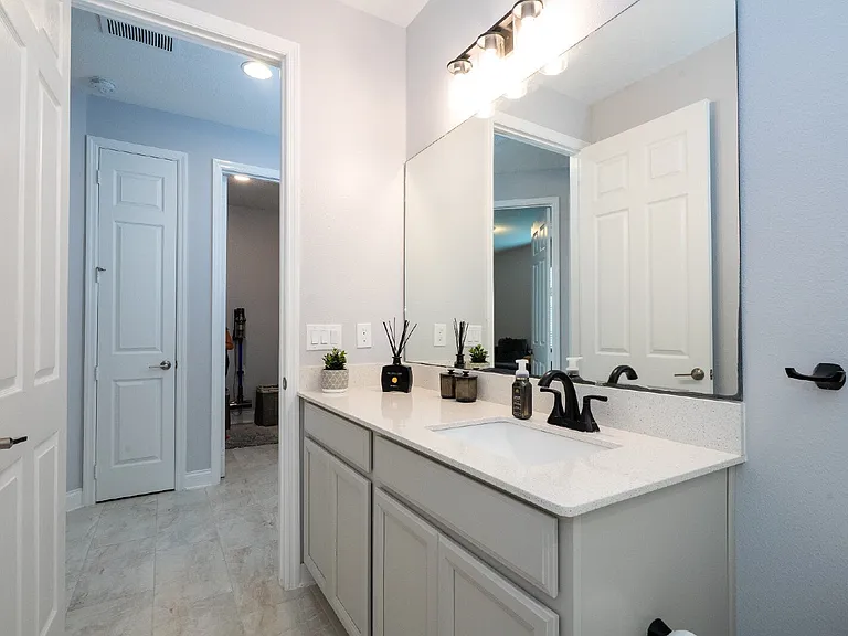 16827 Sanctuary Dr — Photo 55