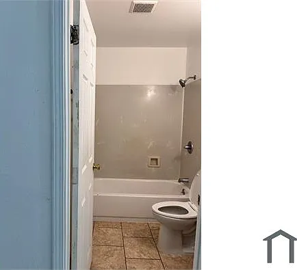 2626 Octavia St #1 — Photo 4