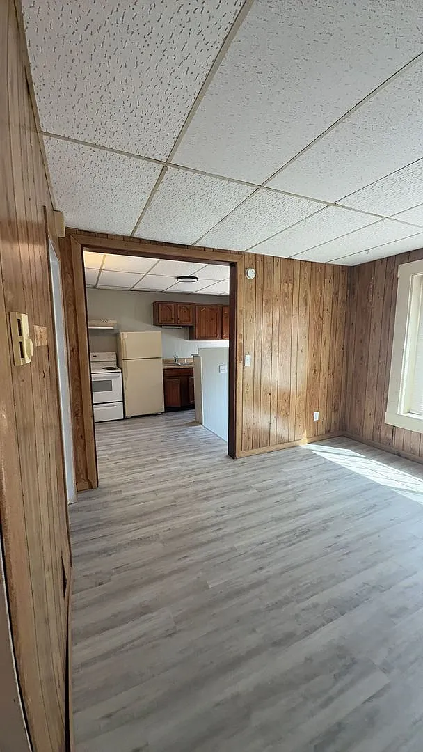 1514 W Jackson St — Photo 3