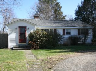 146 Shays St, Amherst, MA 01002